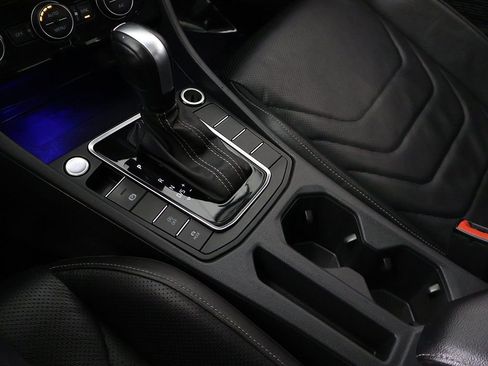 Used 2021 Volkswagen Jetta SEL Premium image 55