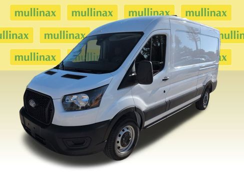 New 2026 Ford Transit 250 148 Medium Roof w/ Load Area Protection Package image 10