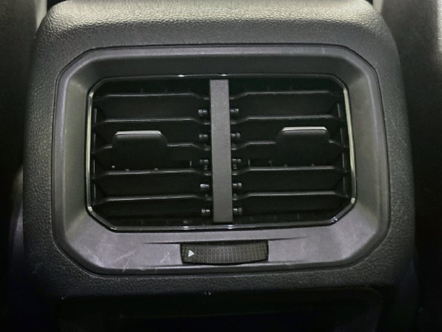 Used 2022 Volkswagen Tiguan S FWD image 23