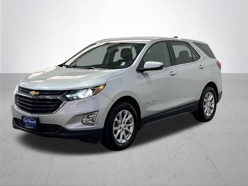 Used 2020 Chevrolet Equinox LT AWD/4WD image 2