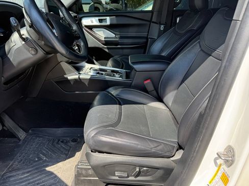 Used 2020 Ford Explorer ST w/ ST Street Pack AWD/4WD image 12