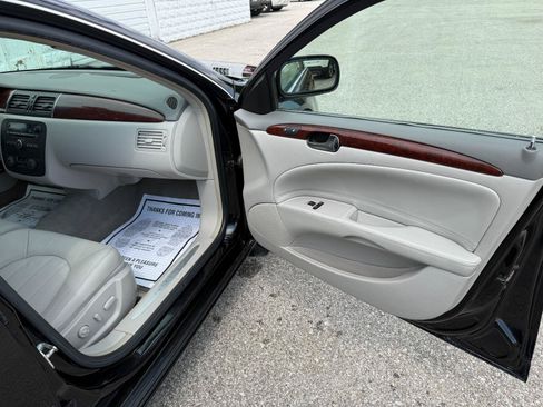 Used 2006 Buick Lucerne CXL w/ Luxury Package FWD image 21