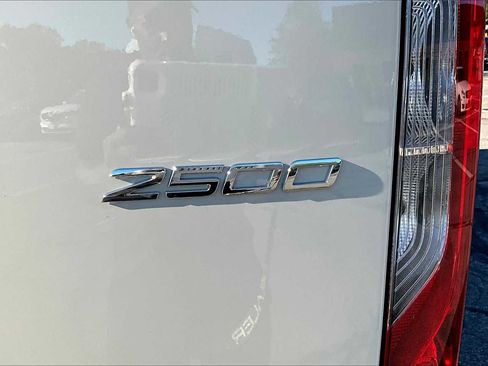 New 2025 Mercedes-Benz Sprinter 2500 image 6
