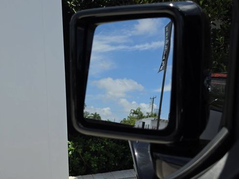 Used 2022 Jeep Gladiator Sport AWD/4WD image 23