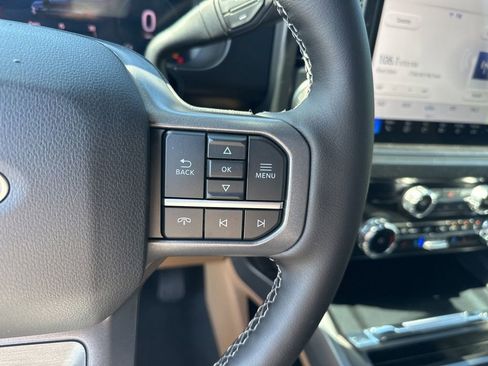 New 2026 Ford F250 Lariat w/ Lariat Premium Package image 21