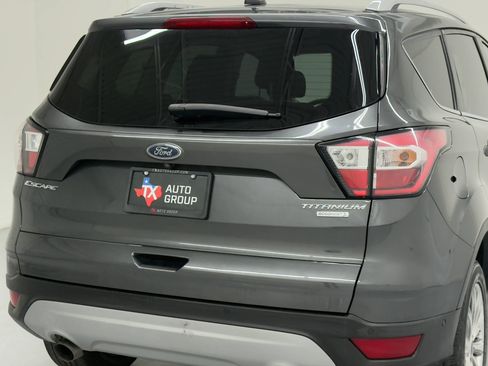 Used 2018 Ford Escape Titanium image 12