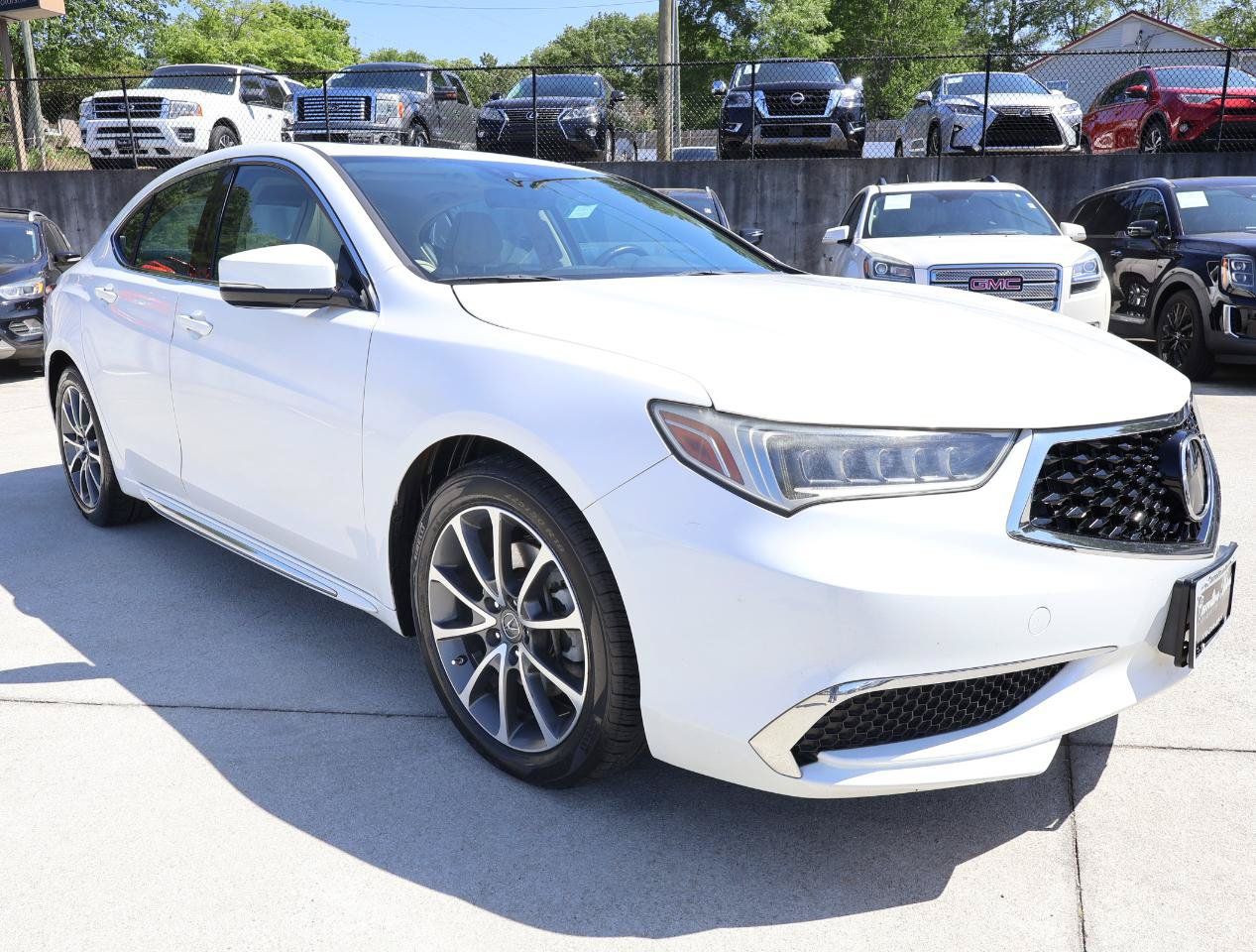 Used 2018 Acura TLX w/ Technology Package FWD image 9