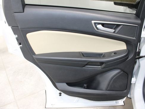 Used 2021 Ford Edge SEL FWD image 24