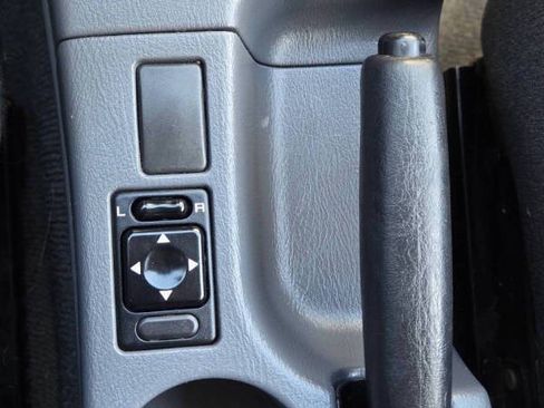 Used 2004 Subaru Impreza TS AWD/4WD image 19