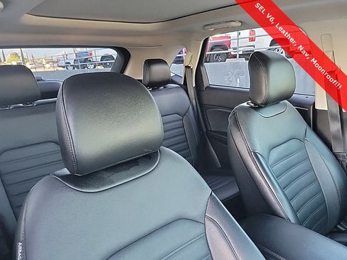 Used 2018 Ford Edge SEL w/ Equipment Group 201A image 46