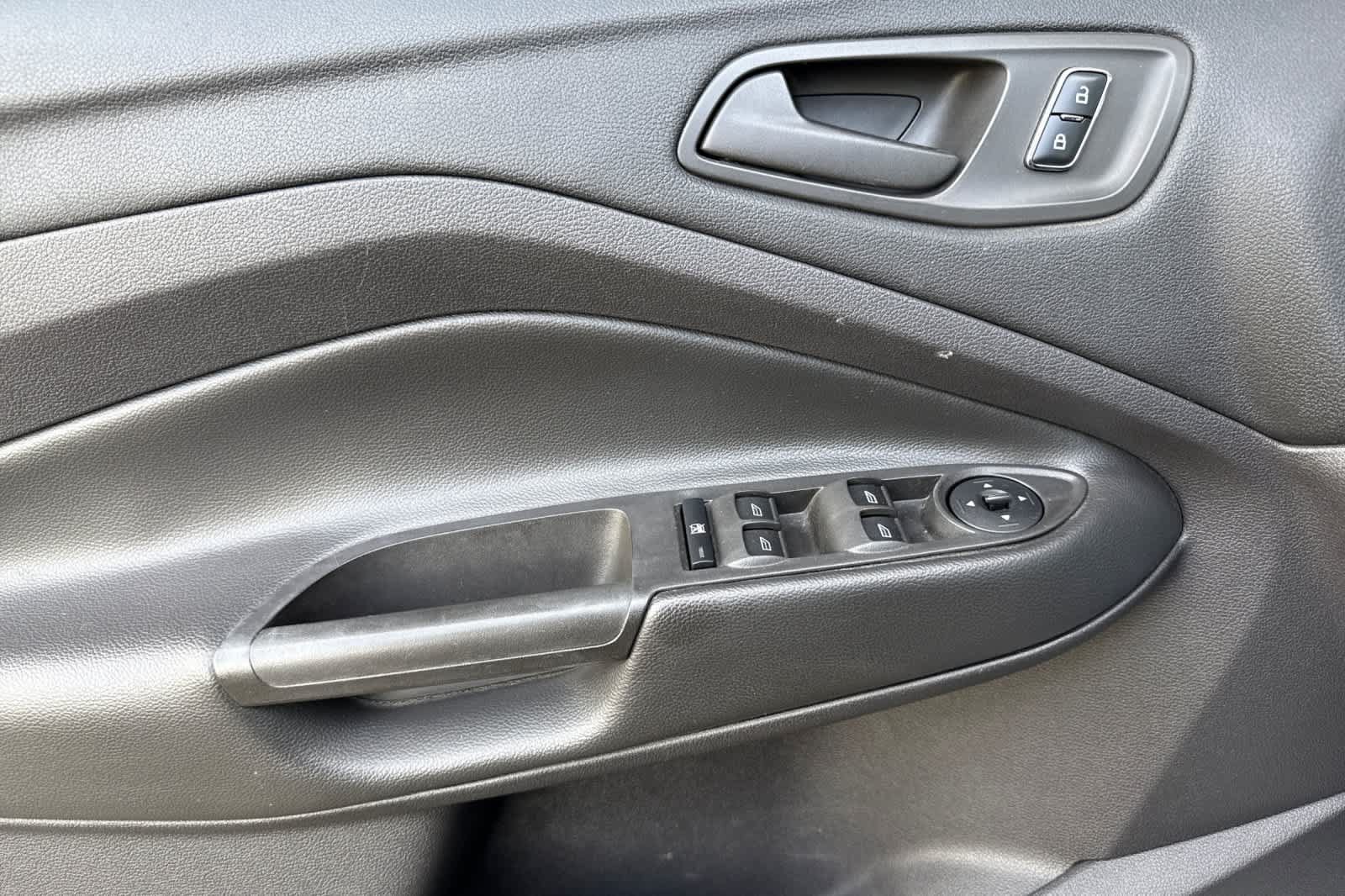 Used 2014 Ford Escape S FWD image 12