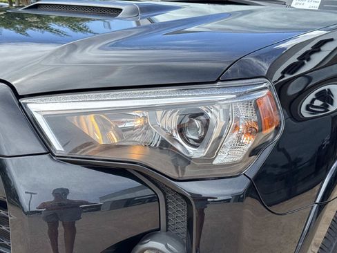 Used 2024 Toyota 4Runner TRD Pro AWD/4WD image 9