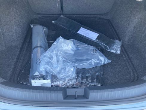 New 2025 Volkswagen Jetta SE image 29