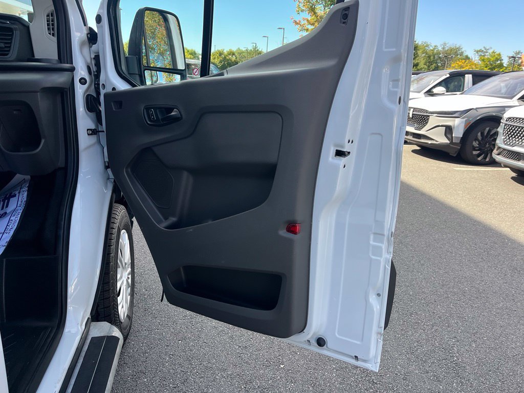 Used 2025 Ford Transit 250 Low Roof w/ Exterior Upgrade Package RWD image 14