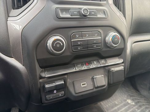 Used 2020 GMC Sierra 2500 4x4 Regular Cab w/ Convenience Package image 19