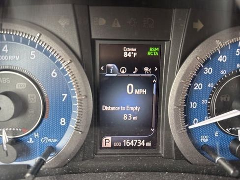 Used 2019 Toyota Sienna XLE w/ XLE Navigation Package AWD/4WD image 2