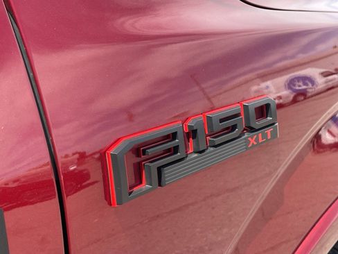 Used 2018 Ford F150 XLT w/ Equipment Group 302A Luxury AWD/4WD image 10