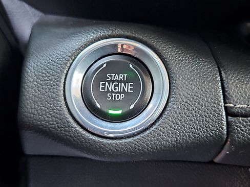 Certified 2023 Buick Envision Preferred FWD image 22