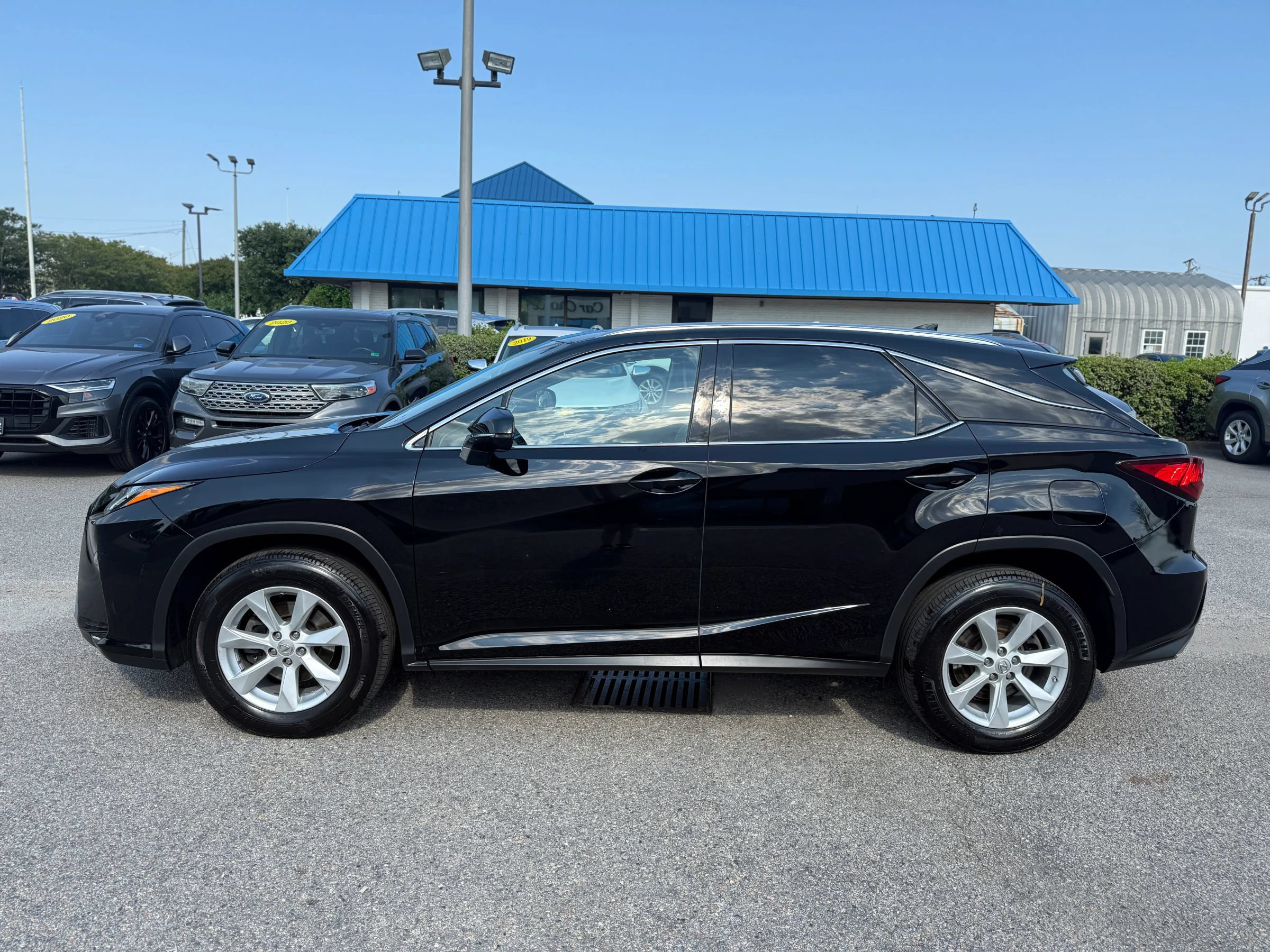 Used 2016 Lexus RX 350 AWD w/ Premium Package image 3