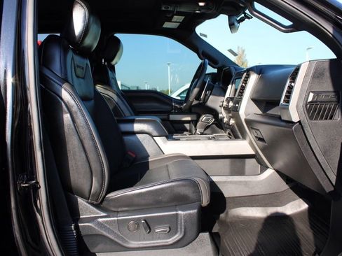 Used 2019 Ford F150 Raptor w/ Equipment Group 802A Luxury image 18