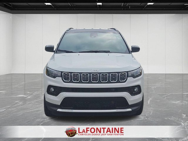 Used 2024 Jeep Compass Limited AWD/4WD image 8