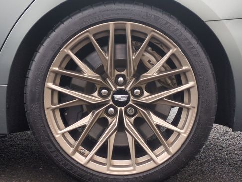 Used 2022 Cadillac CT5 V Blackwing w/ Parking Package image 33