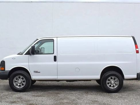 Used 2006 Chevrolet Express 3500 RWD image 9