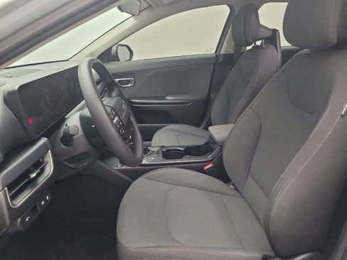 Used 2025 Kia K4 FWD image 17