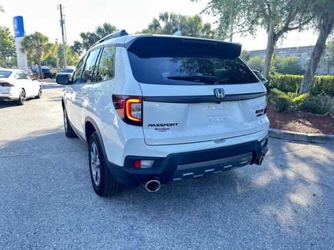 Used 2023 Honda Passport TrailSport image 4