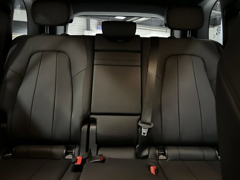 Certified 2023 Mercedes-Benz GLB 250 4MATIC image 28