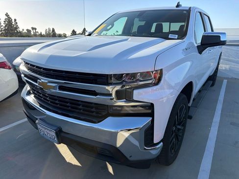 Used 2019 Chevrolet Silverado 1500 LT w/ All-Star Edition RWD image 2