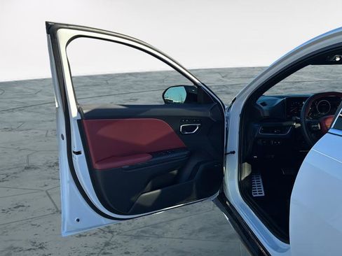 New 2025 Kia K4 GT-Line Turbo image 19