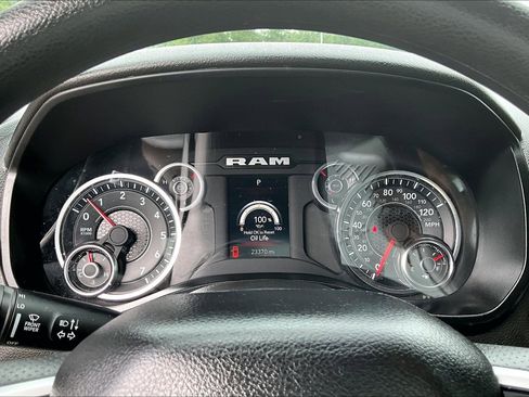 Used 2025 RAM 1500 Tradesman AWD/4WD image 14
