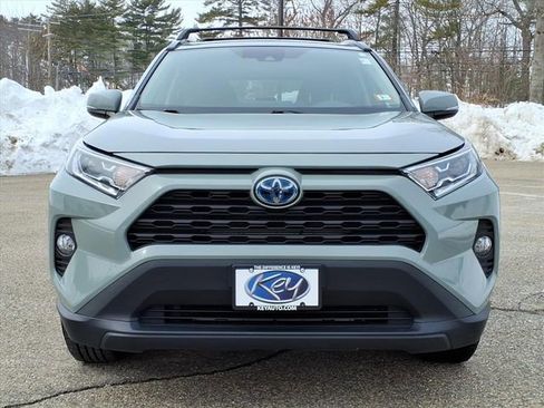 Used 2020 Toyota RAV4 XLE w/ Convenience Package image 24