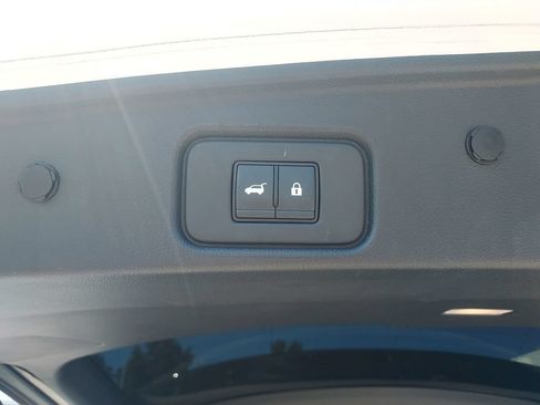 Used 2023 Nissan Pathfinder Platinum AWD/4WD image 37