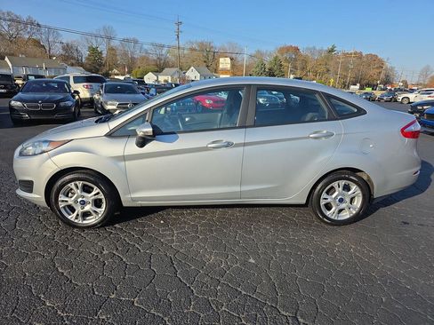 Used 2016 Ford Fiesta SE image 18