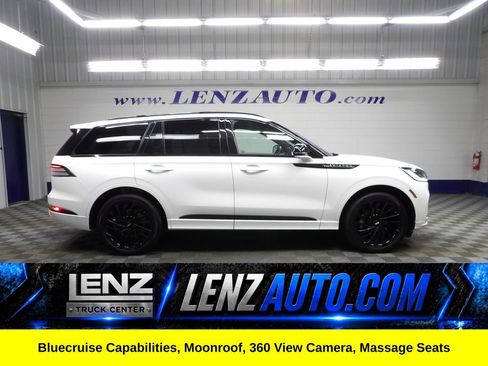 Used 2025 Lincoln Aviator Reserve w/ Luxury Package AWD/4WD image 1