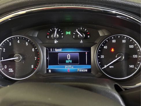 Used 2022 Buick Encore Preferred w/ Safety Package AWD/4WD image 14