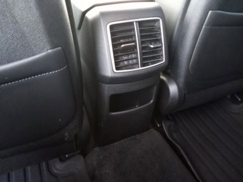 Used 2024 Kia Sportage EX image 22