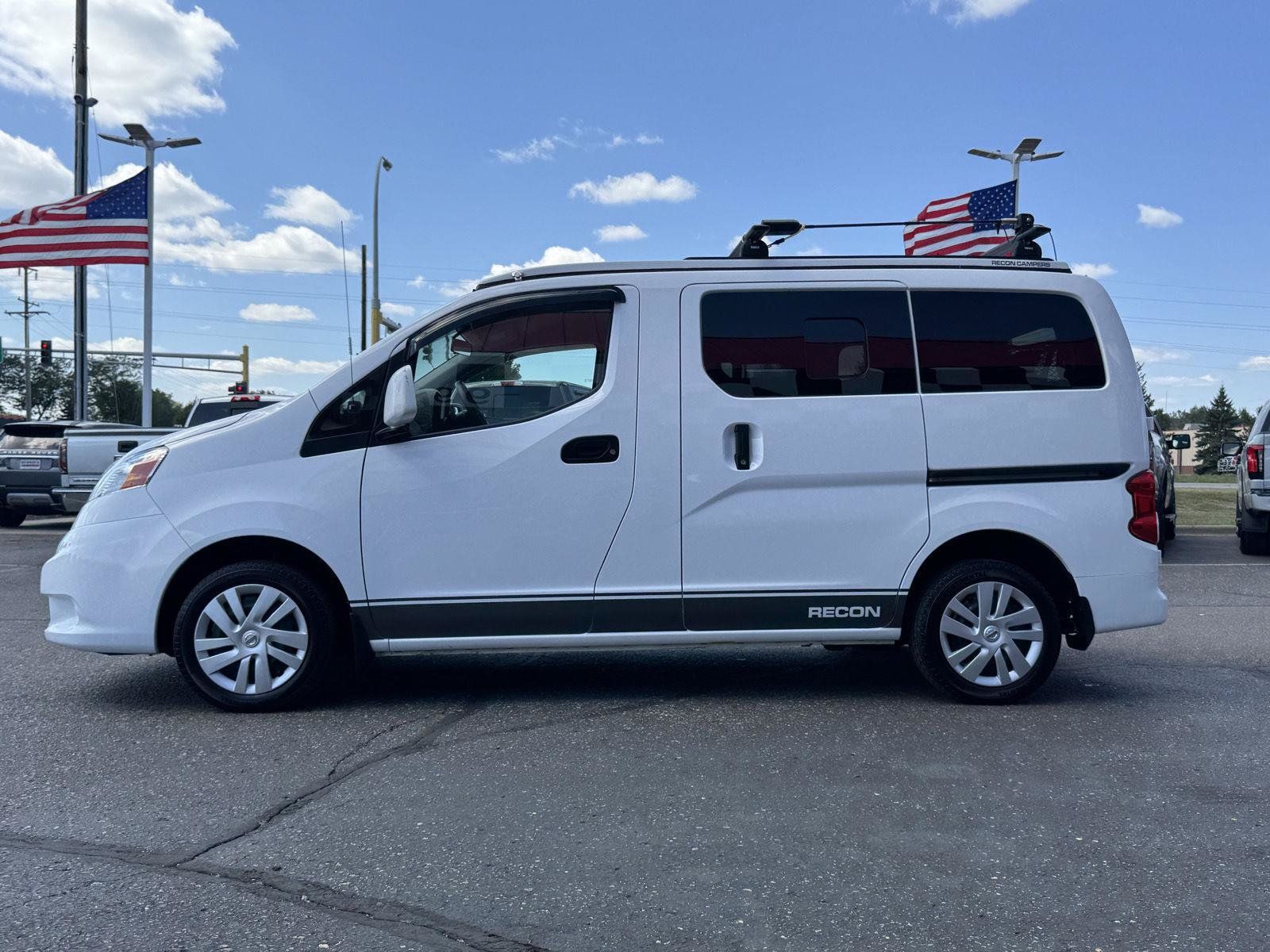 Used 2021 Nissan NV200 SV w/ Back Door Glass Package FWD image 5
