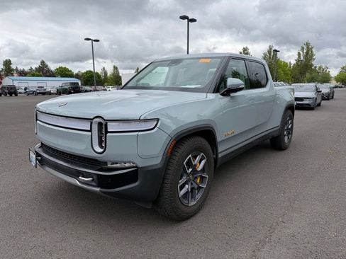 Used 2022 Rivian R1T Launch Edition AWD/4WD image 3