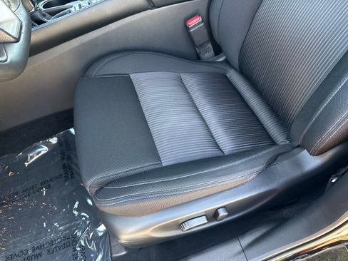 Used 2019 Nissan Maxima 3.5 S w/ Floor Mat Group FWD image 18