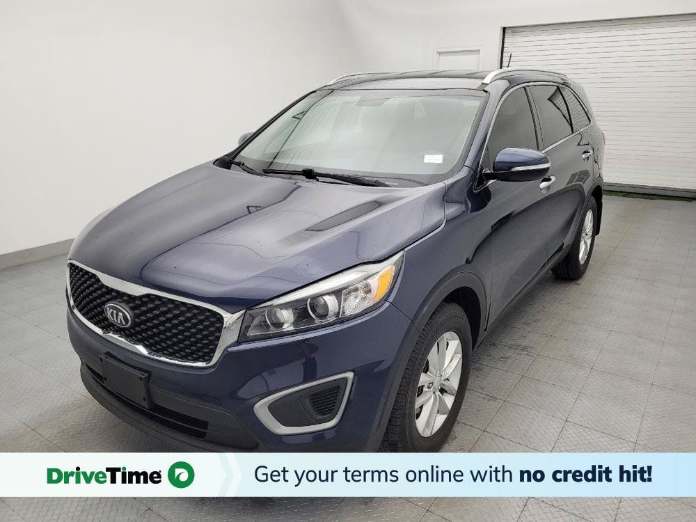 Used 2017 Kia Sorento FWD image 1