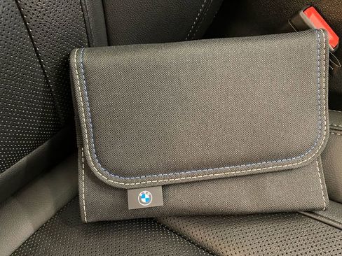 Used 2024 BMW 330e xDrive 330e xDrive image 28