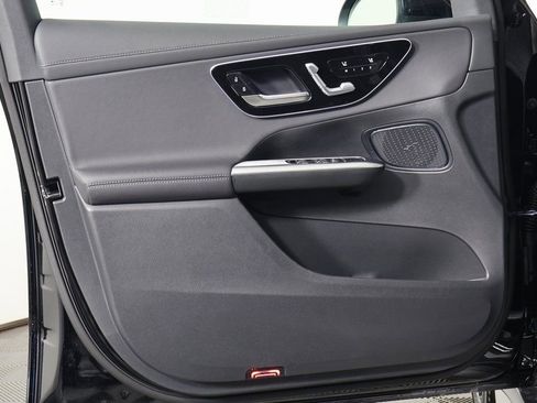 New 2026 Mercedes-Benz GLC 300 4MATIC image 7