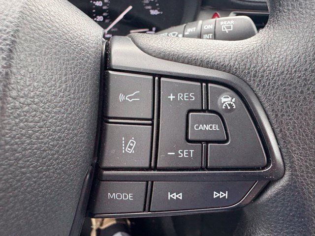 Certified 2025 Toyota Sienna LE w/ LE Plus Package AWD/4WD image 24