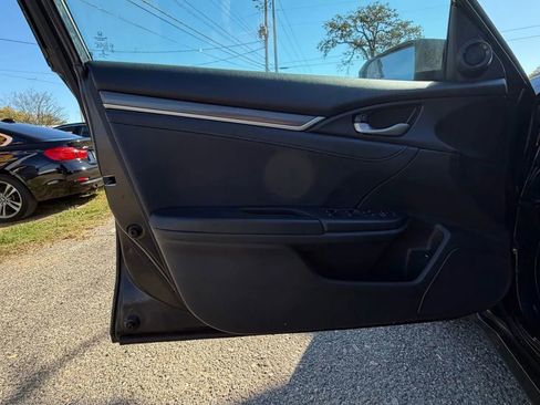 Used 2020 Honda Civic EX-L image 16