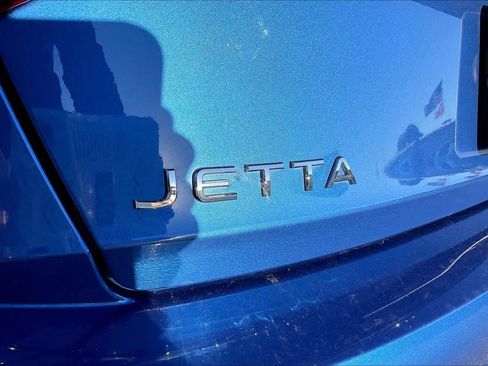 Used 2023 Volkswagen Jetta S image 28