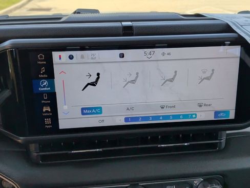 New 2026 Jeep Gladiator Sport image 24