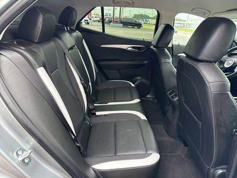 Used 2025 Buick Envision Sport Touring AWD/4WD image 15